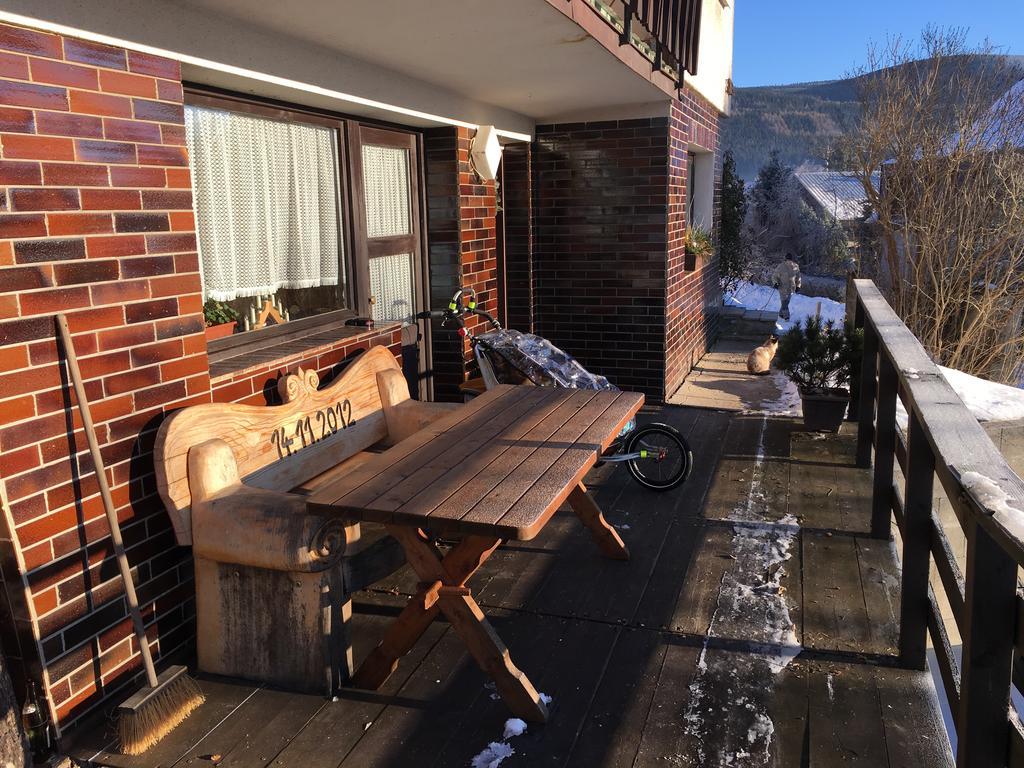 Penzion Janouskovi Harrachov Exteriör bild